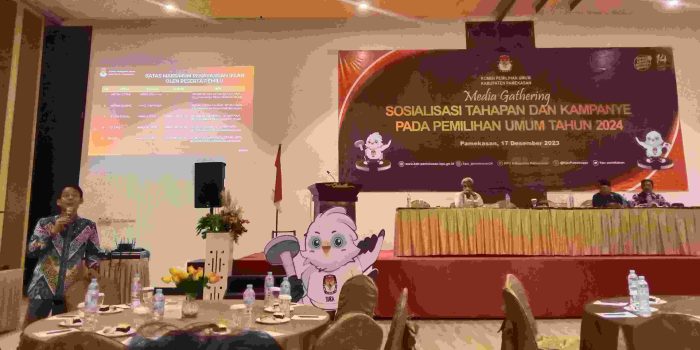 KPU Pamekasan Ajak Pers Tangkal Berita Hoax