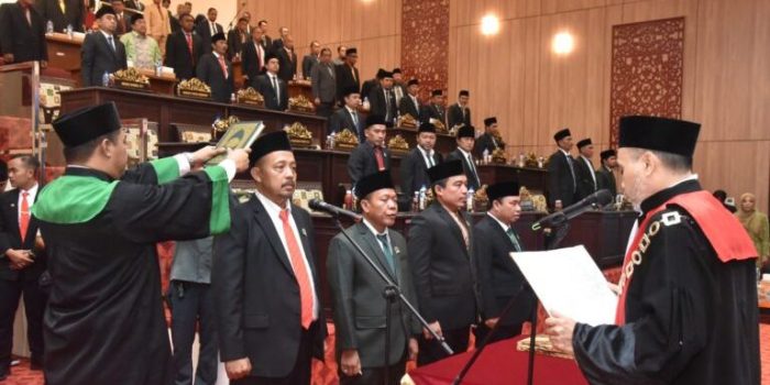 H Zainal Arifin Resmi Jabat Ketua DPRD Sumenep Periode 2024-2029